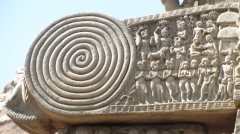 mehr Reliefs des nördlichen Tores der Großen Stupa